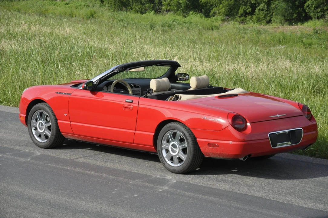 2004 Ford Thunderbird 11th Gen - Image 7 of 31
