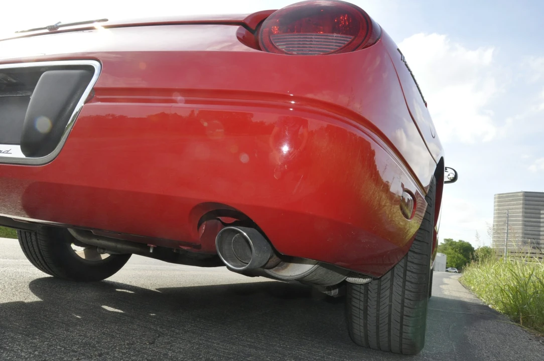 2004 Ford Thunderbird 11th Gen - Image 15 of 31
