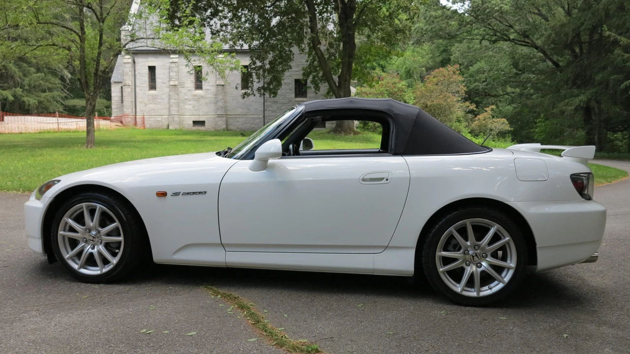 2004 Honda AP2 S2000 - Image 28 of 31