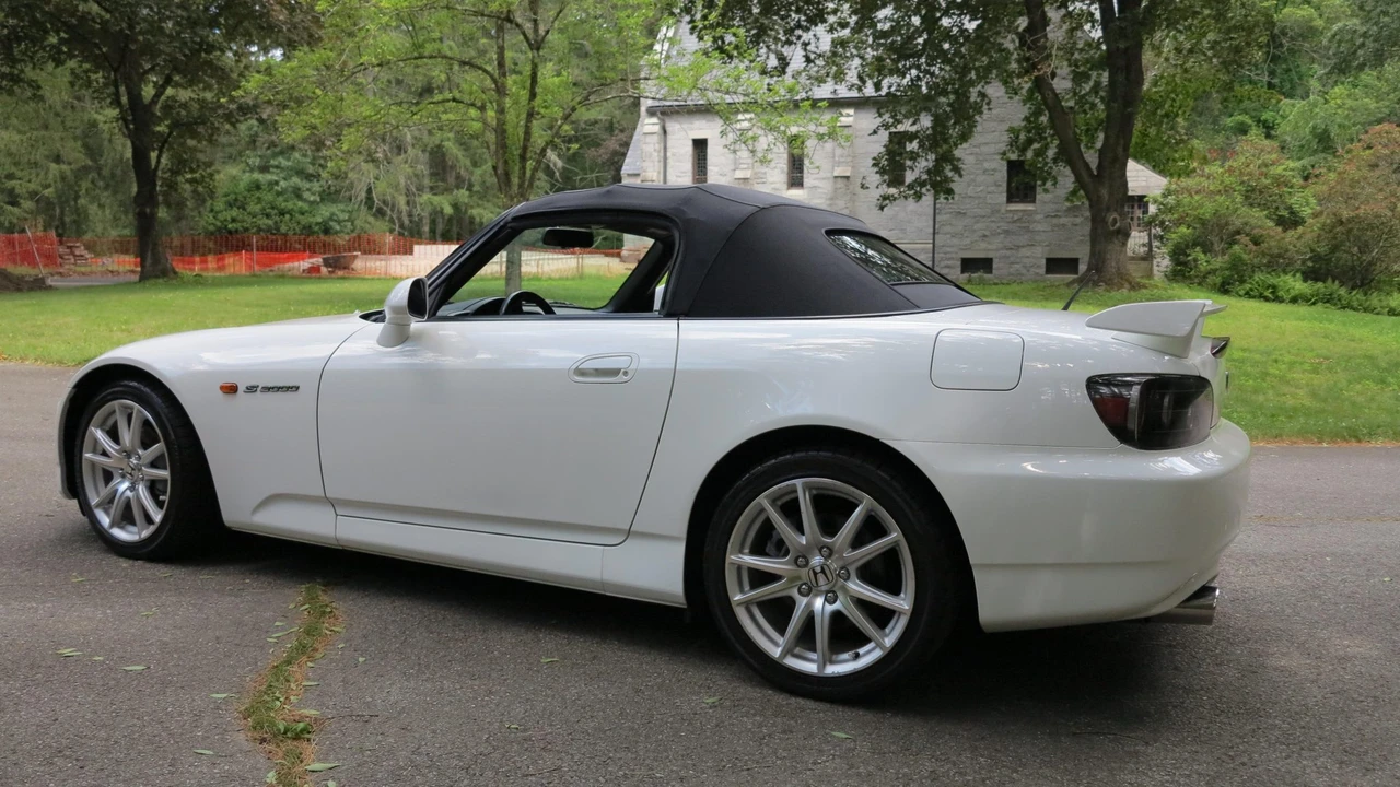 2004 Honda AP2 S2000 - Image 29 of 31