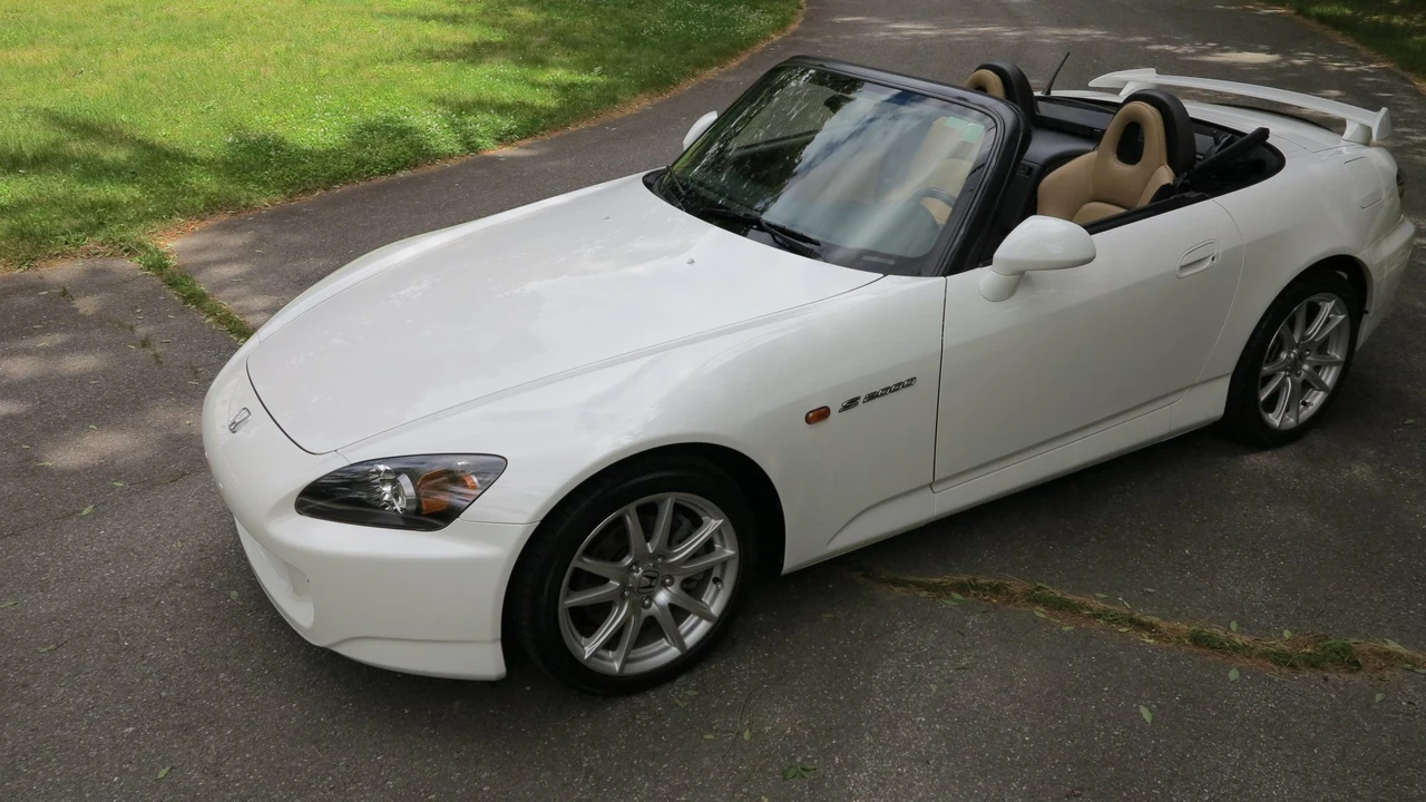 2004 Honda AP2 S2000 - Image 7 of 31