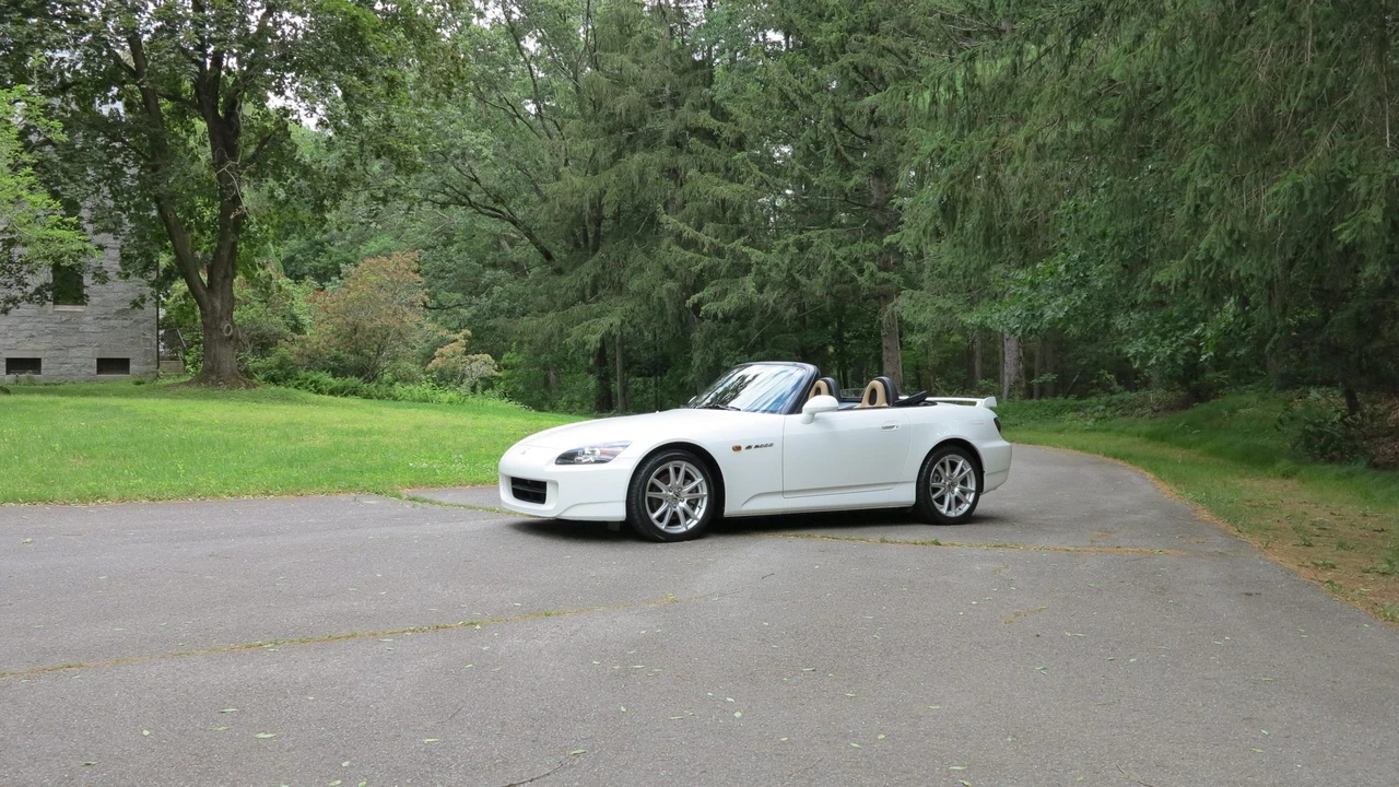 2004 Honda AP2 S2000 - Image 8 of 31