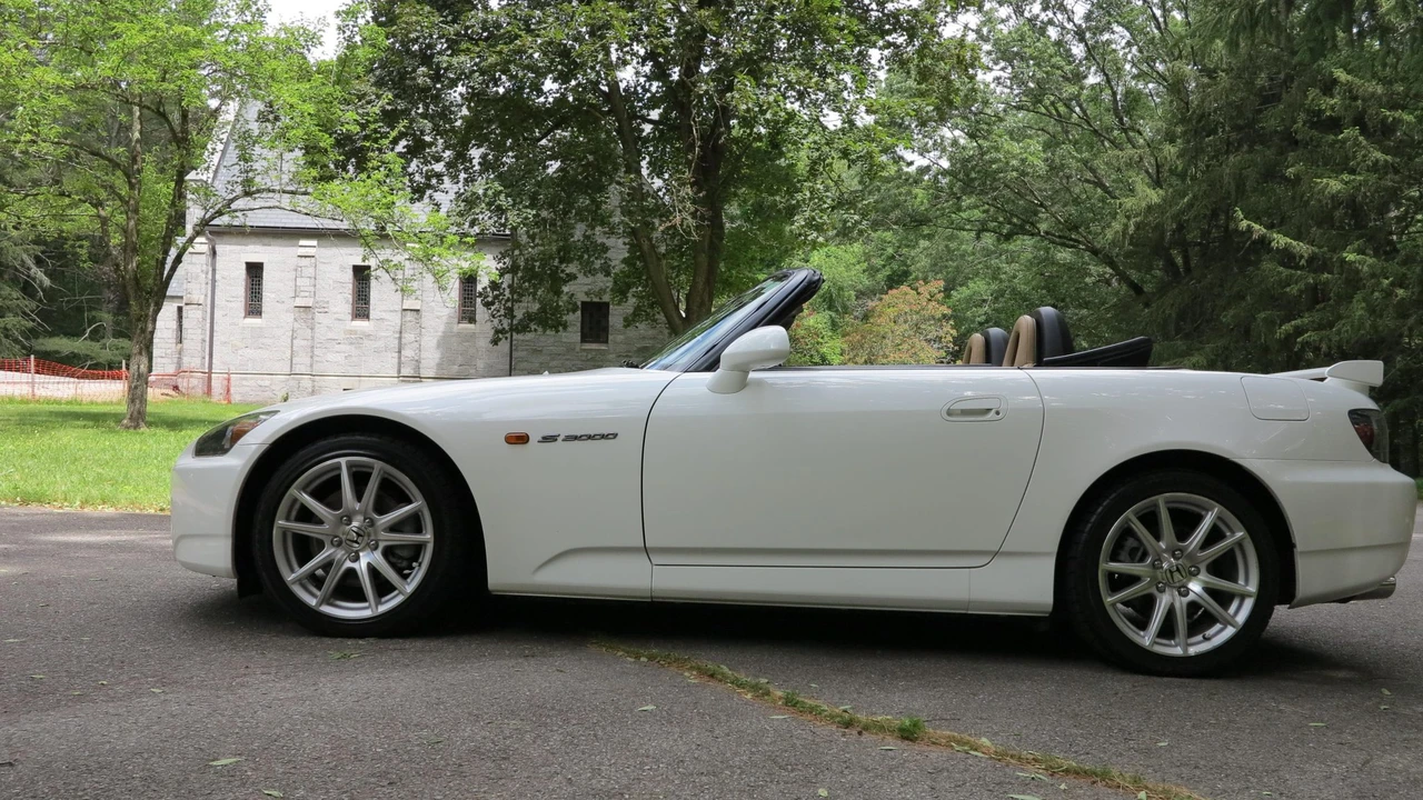 2004 Honda AP2 S2000 - Image 10 of 31