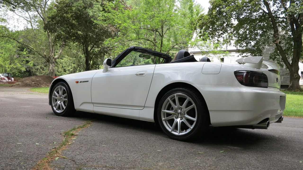 2004 Honda AP2 S2000 - Image 13 of 31