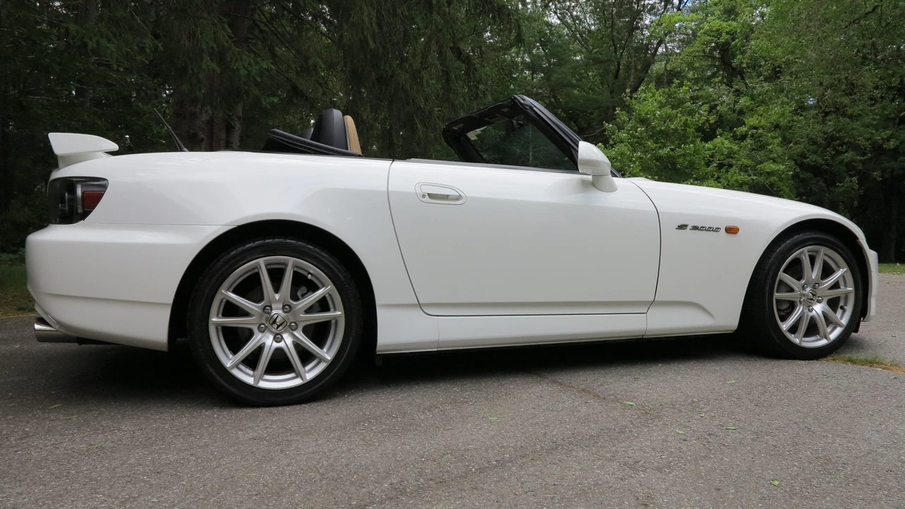 2004 Honda AP2 S2000 - Image 19 of 31