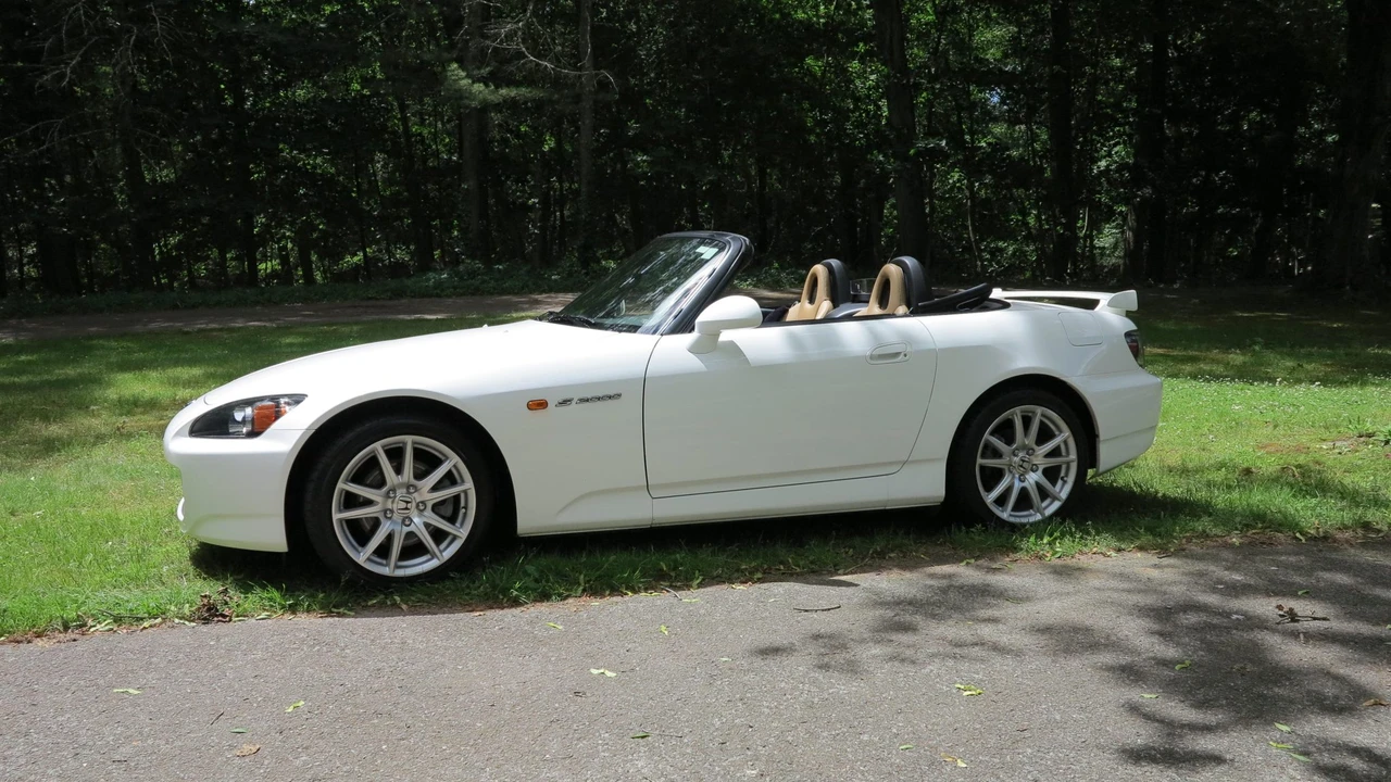 2004 Honda AP2 S2000 - Image 9 of 31