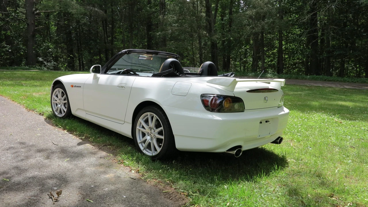 2004 Honda AP2 S2000 - Image 14 of 31