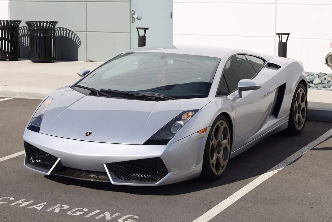 2004 Lamborghini Gallardo - Image 2 of 31