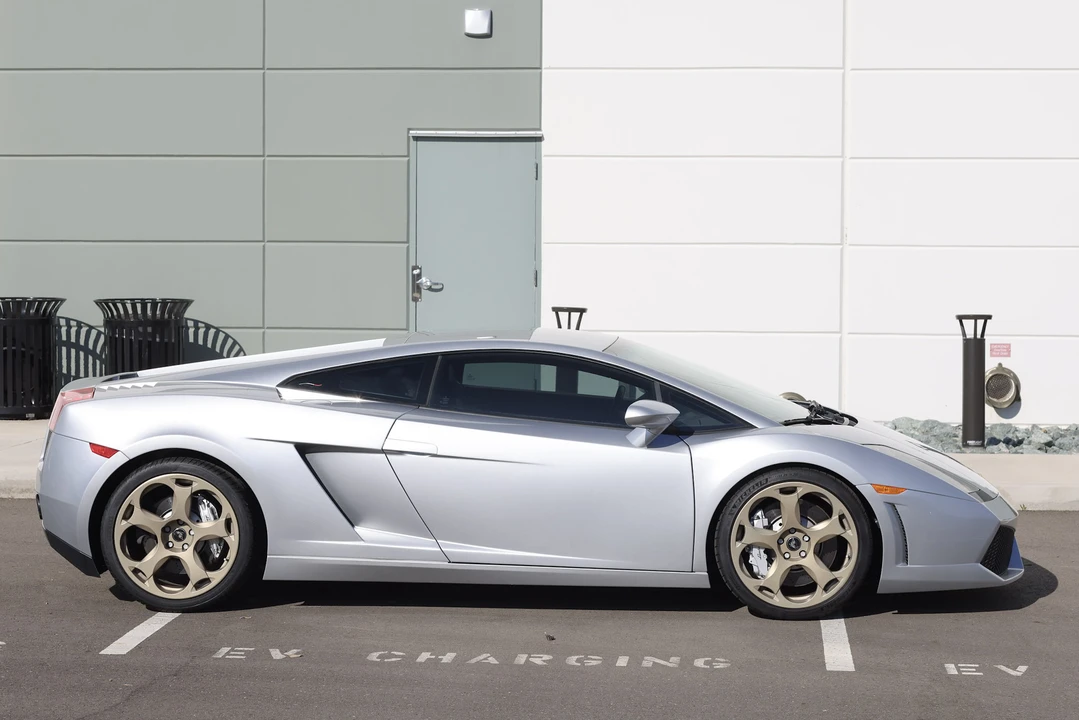 2004 Lamborghini Gallardo - Image 17 of 31