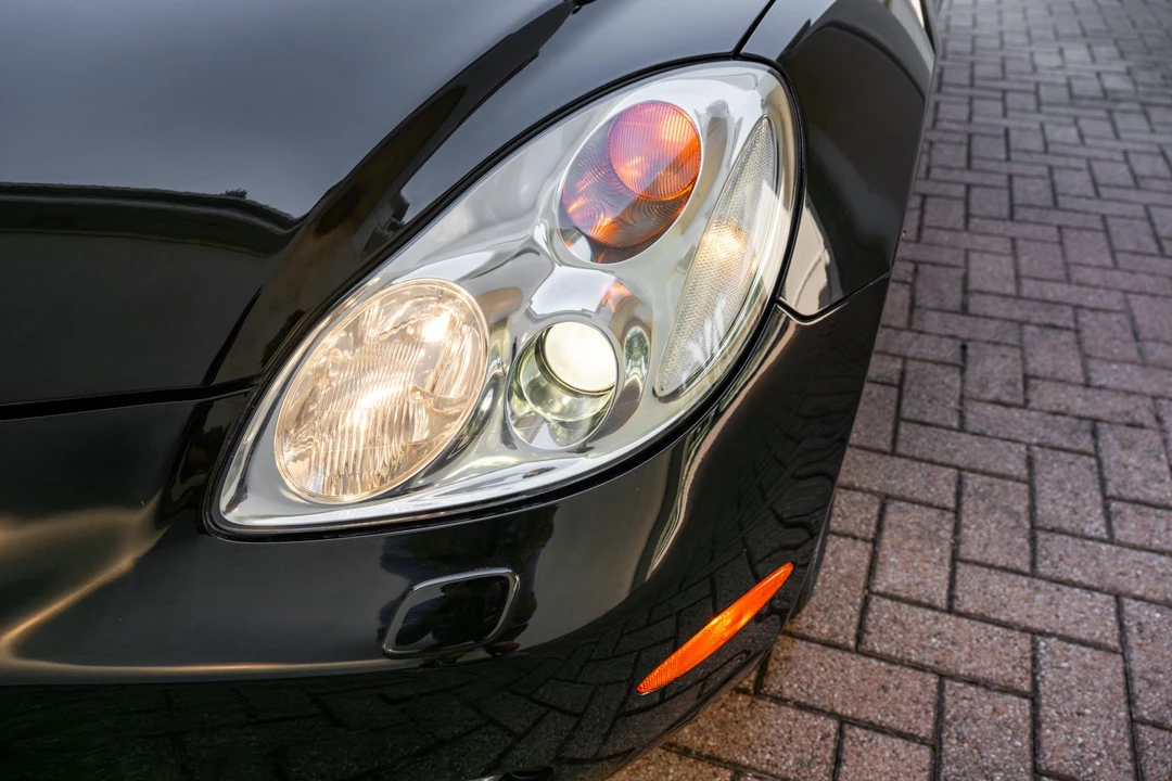 2004 Lexus SC430 - Image 22 of 31