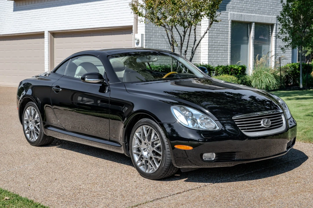 2004 Lexus SC430 - Image 10 of 31