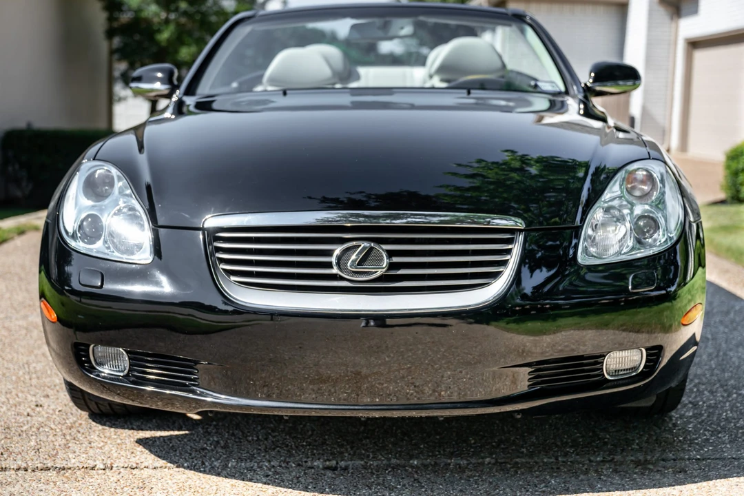 2004 Lexus SC430 - Image 17 of 31