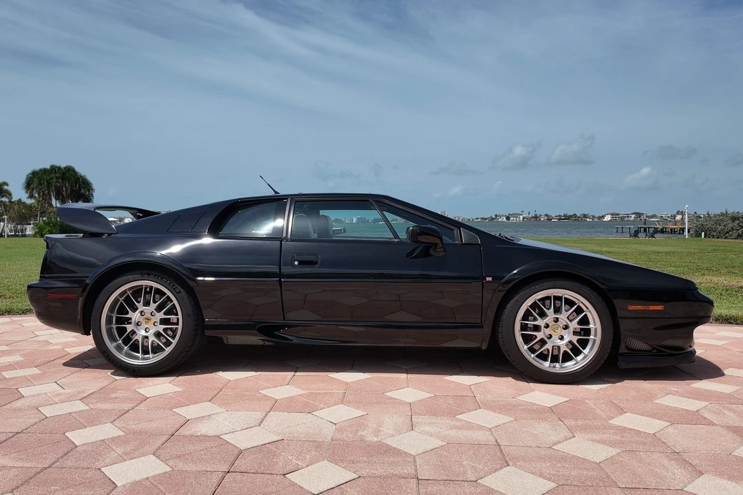 2004 Lotus Esprit V8 - Image 6 of 31