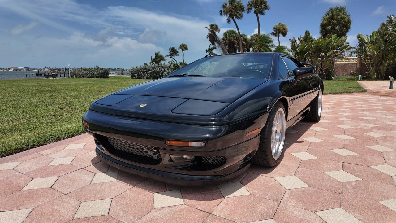 2004 Lotus Esprit V8 - Image 30 of 31