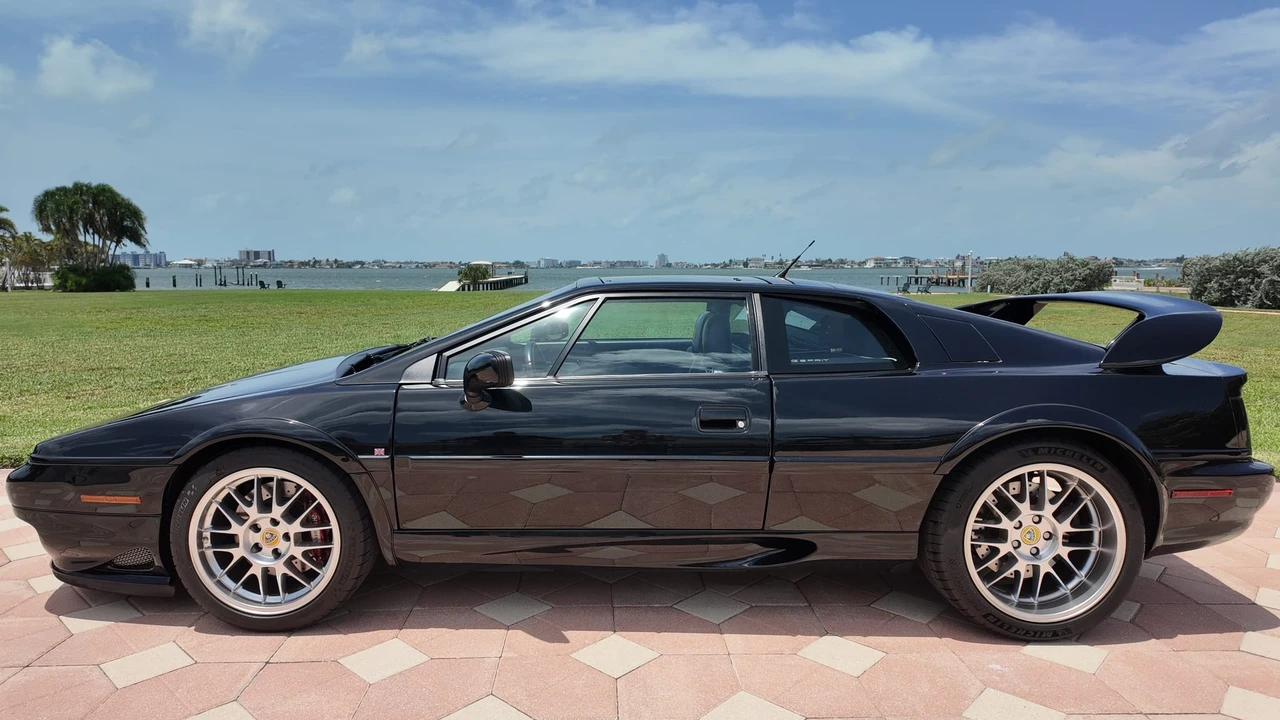 2004 Lotus Esprit V8 - Image 21 of 31