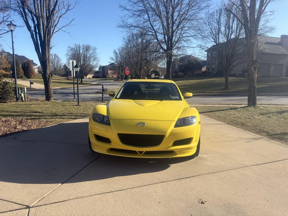 2004 Mazda RX-8 1st Gen - Image 27 of 31