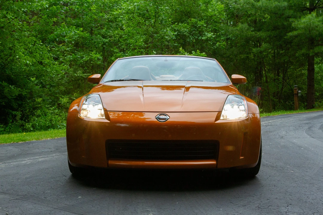 2004 Nissan 350Z 5th Gen - Image 18 of 31