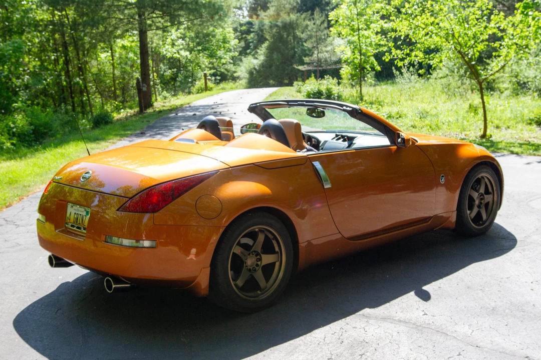 2004 Nissan 350Z 5th Gen - Image 12 of 31