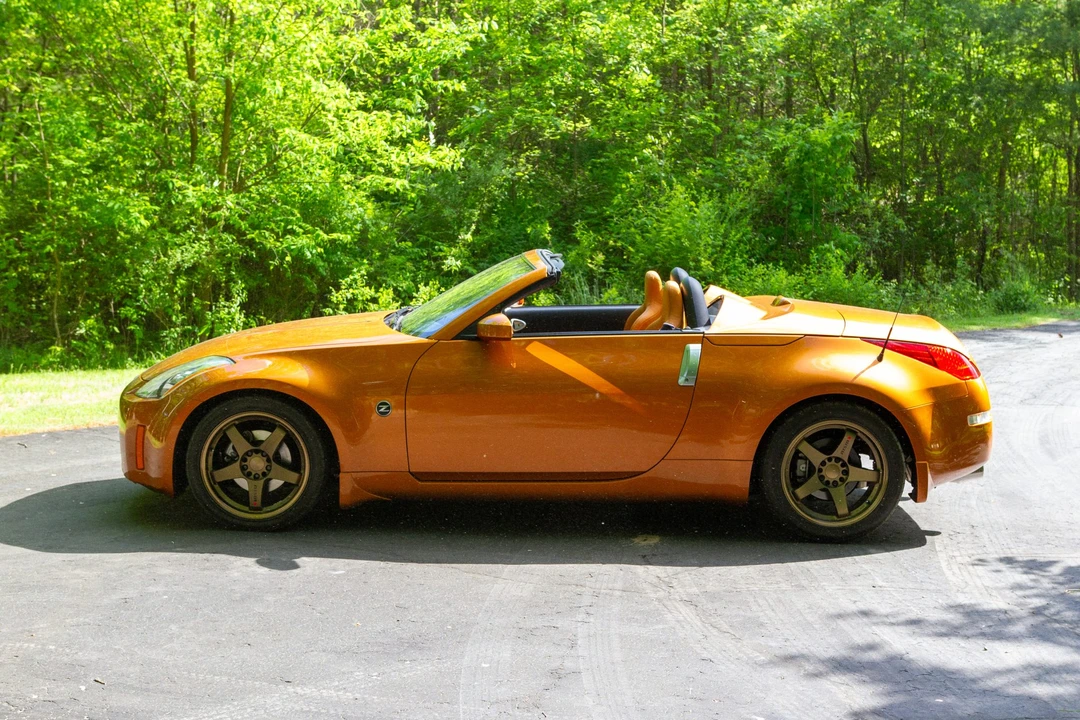 2004 Nissan 350Z 5th Gen - Image 3 of 31