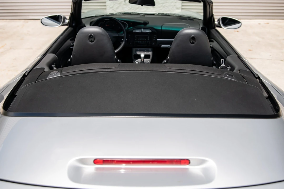 2004 Porsche 996 Carrera 4S - Image 20 of 31