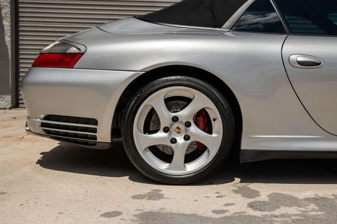 2004 Porsche 996 Carrera 4S - Image 11 of 31