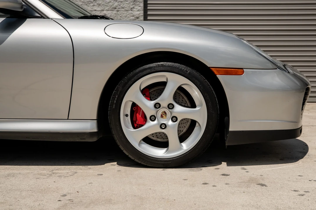 2004 Porsche 996 Carrera 4S - Image 12 of 31