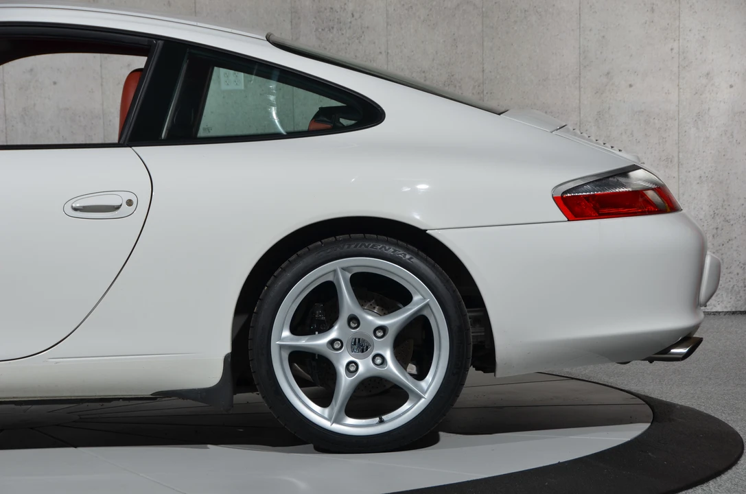 2004 Porsche 996 Carrera - Image 12 of 31