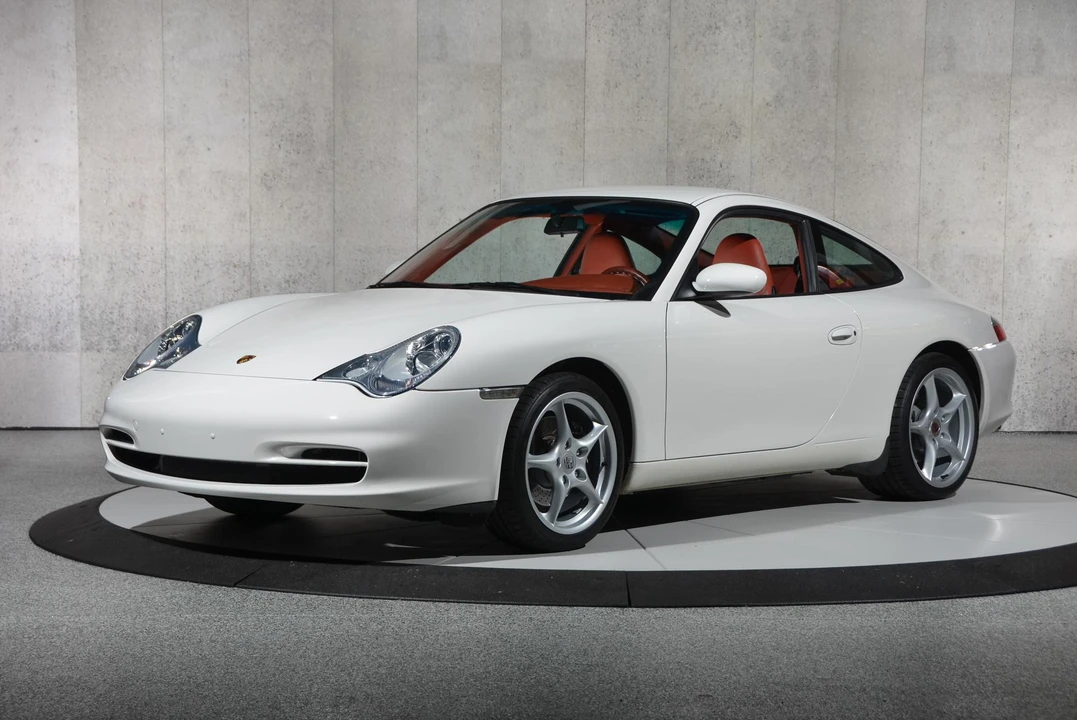 2004 Porsche 996 Carrera - Image 2 of 31