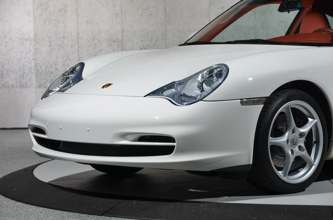 2004 Porsche 996 Carrera - Image 14 of 31