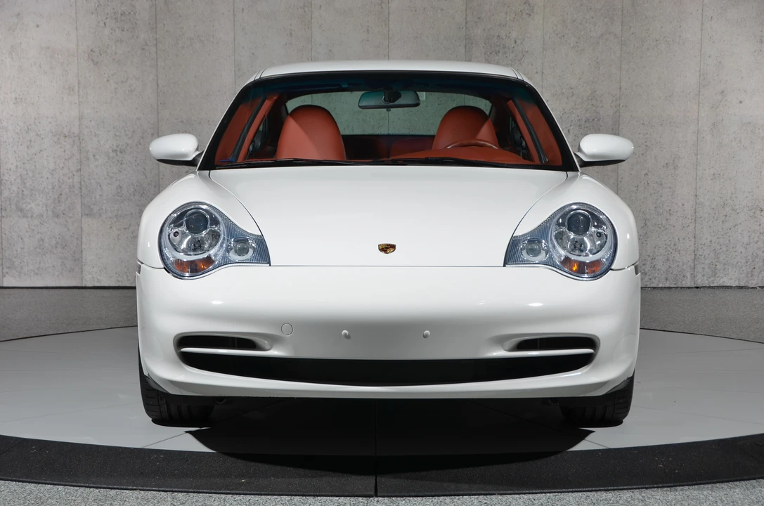 2004 Porsche 996 Carrera - Image 15 of 31