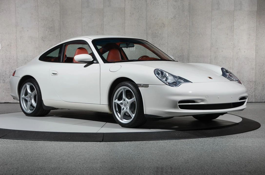 2004 Porsche 996 Carrera - Image 8 of 31