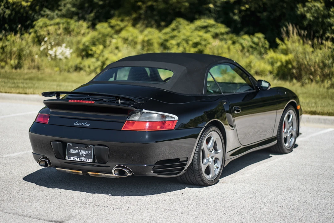 2004 Porsche 996 Turbo - Image 26 of 31
