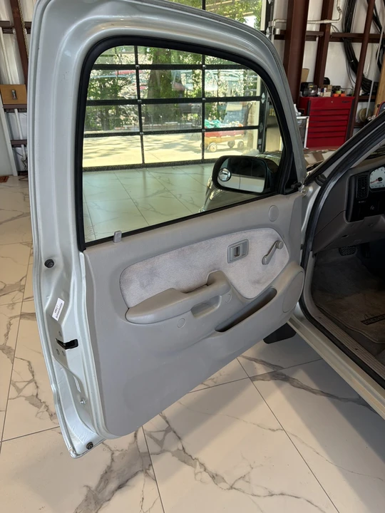 2004 Toyota Tacoma 1st Gen - Image 30 of 31