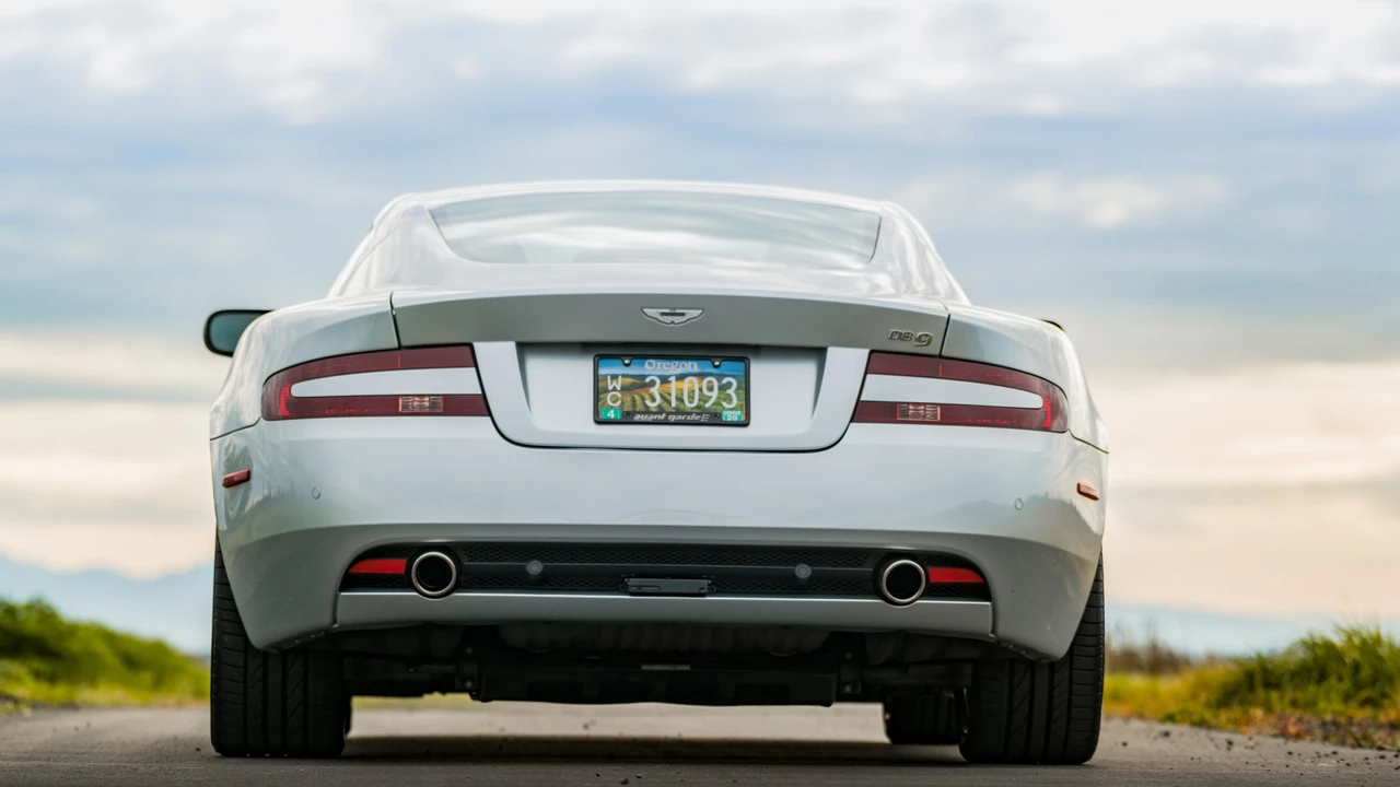 2005 Aston Martin DB9 - Image 9 of 31