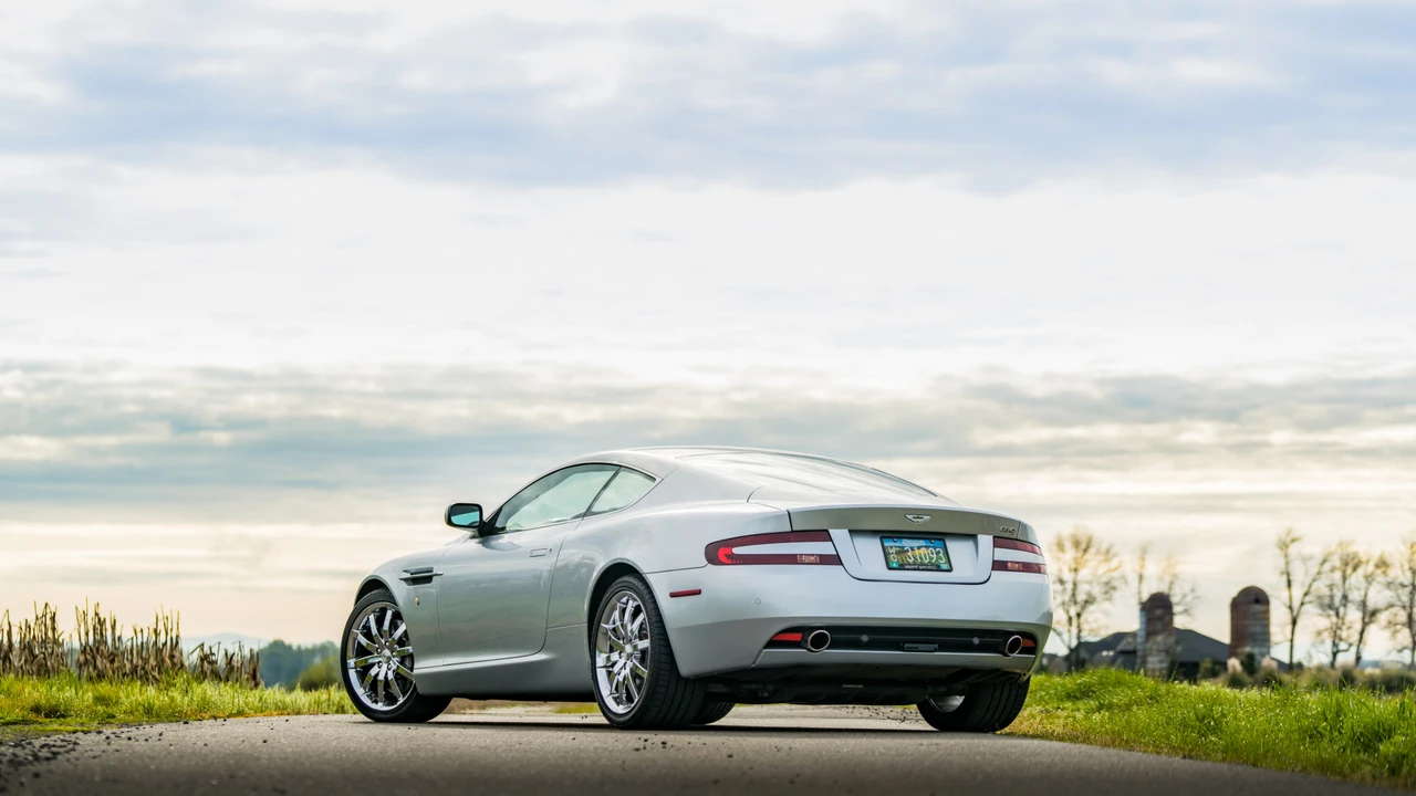 2005 Aston Martin DB9 - Image 5 of 31