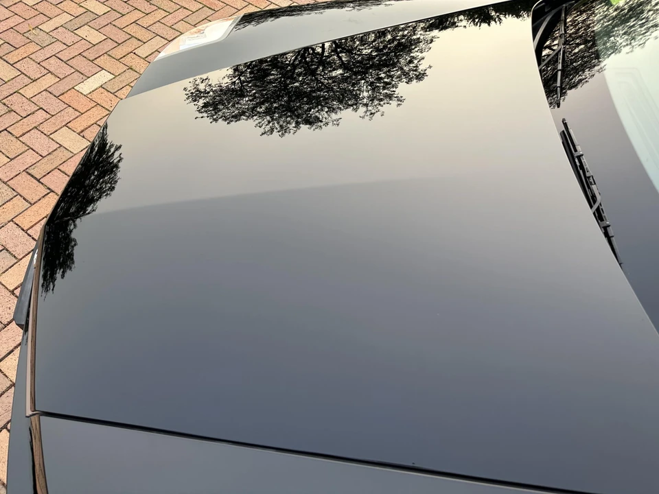 2005 Cadillac XLR - Image 15 of 31