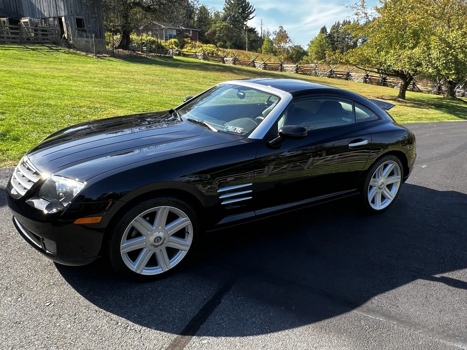 2005 Chrysler Crossfire - Image 8 of 31