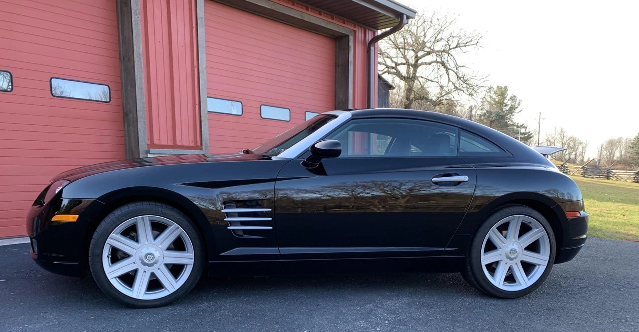 2005 Chrysler Crossfire - Image 12 of 31