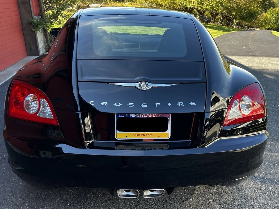 2005 Chrysler Crossfire - Image 19 of 31