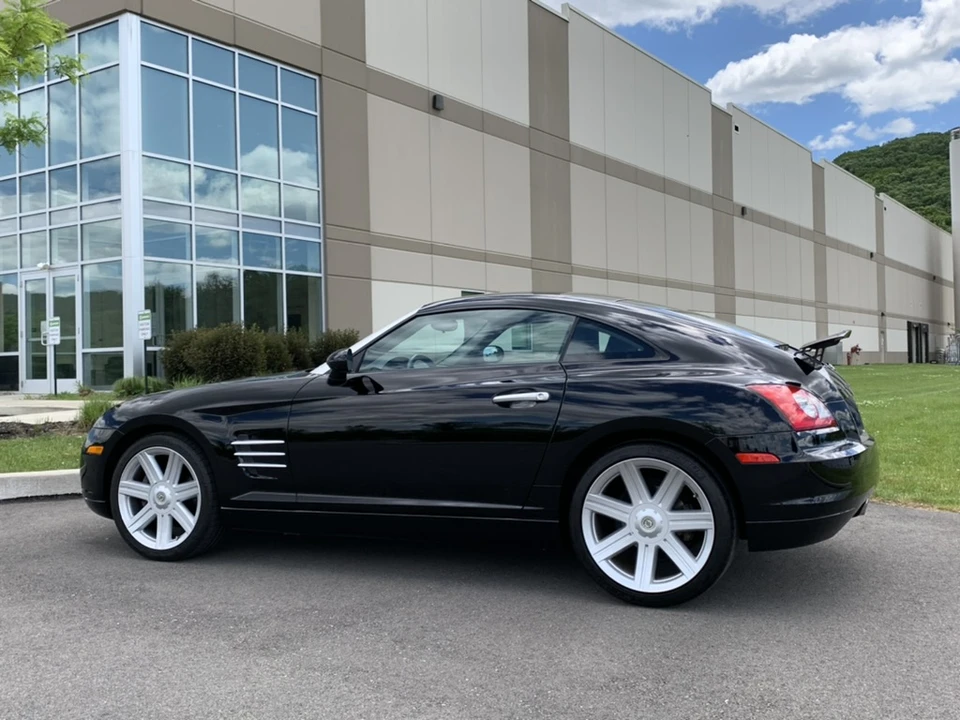 2005 Chrysler Crossfire - Image 13 of 31