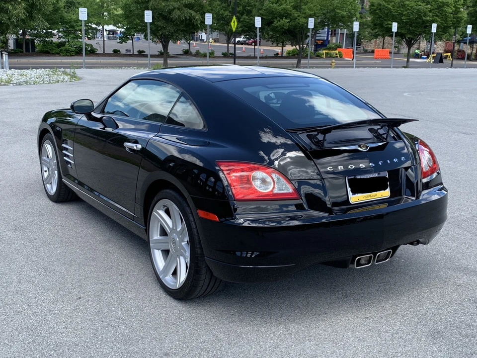 2005 Chrysler Crossfire - Image 17 of 31