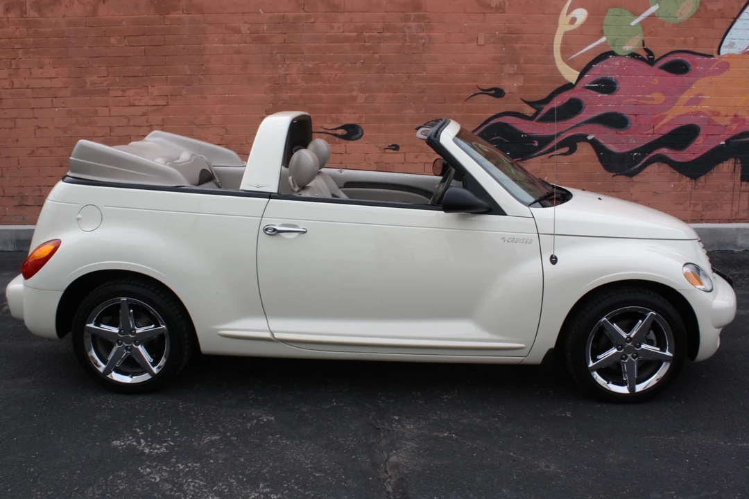 2005 Chrysler PT Cruiser - Image 13 of 31