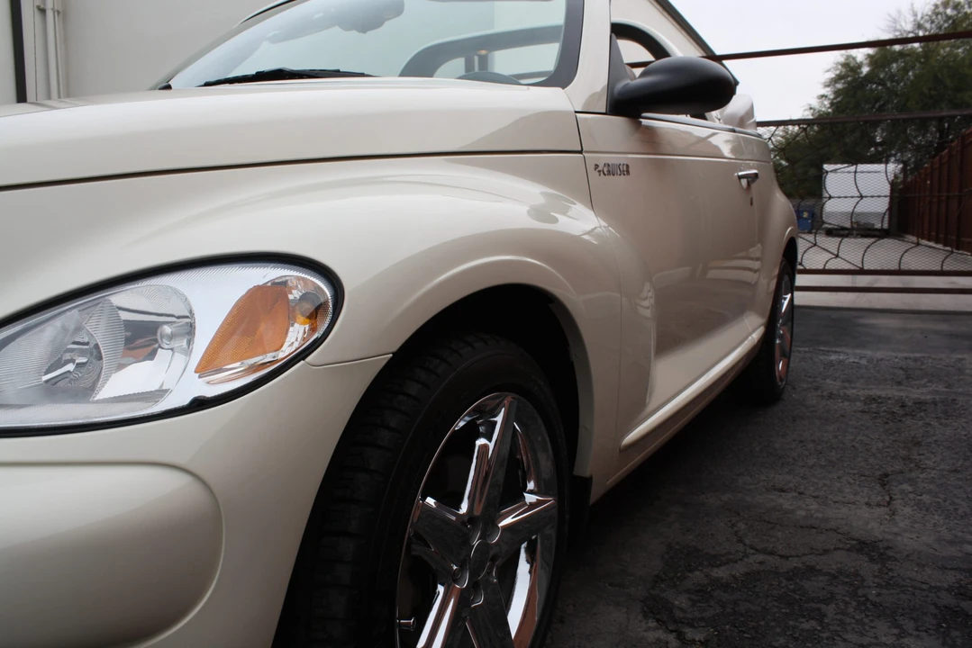 2005 Chrysler PT Cruiser - Image 26 of 31