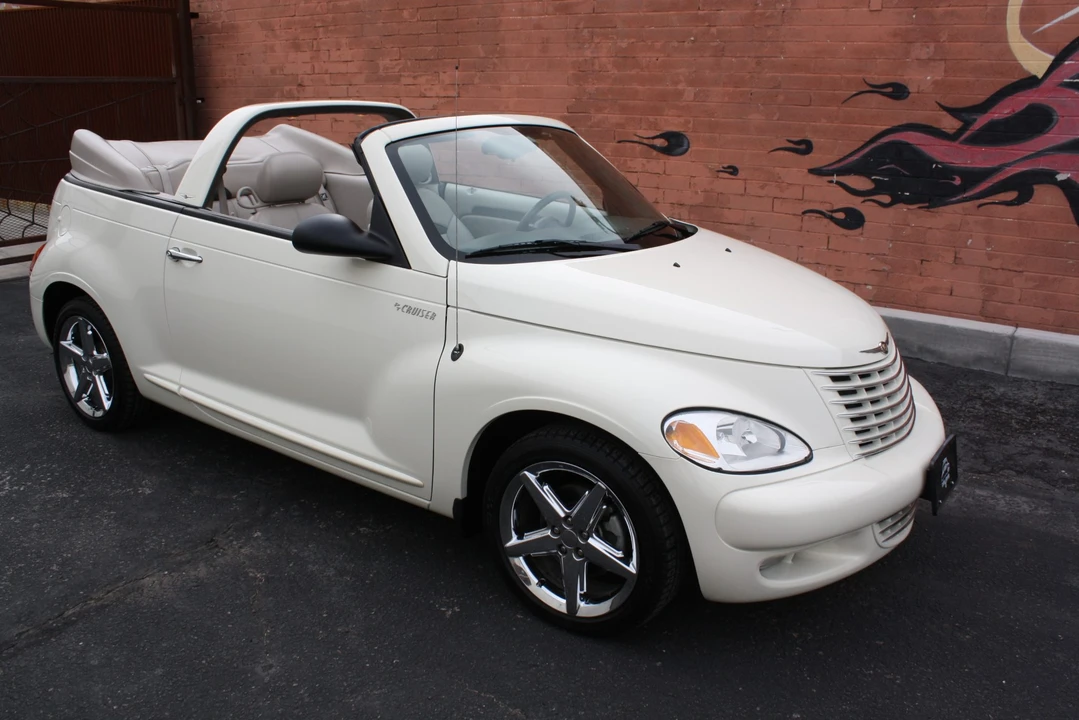 2005 Chrysler PT Cruiser - Image 10 of 31
