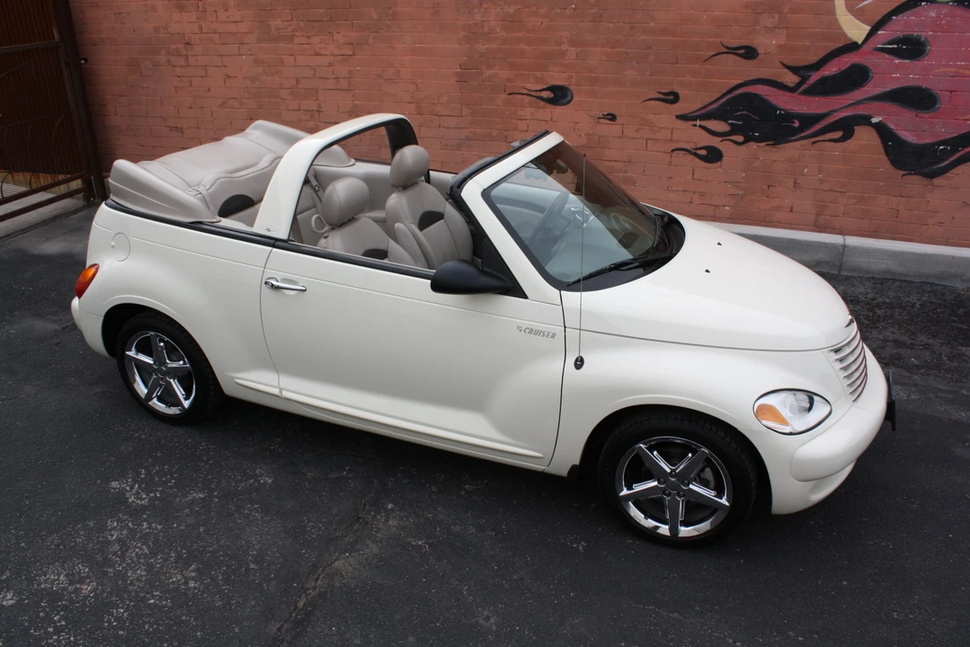 2005 Chrysler PT Cruiser - Image 12 of 31