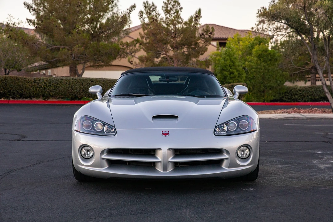 2005 Dodge Viper 3rd Gen - Image 10 of 31