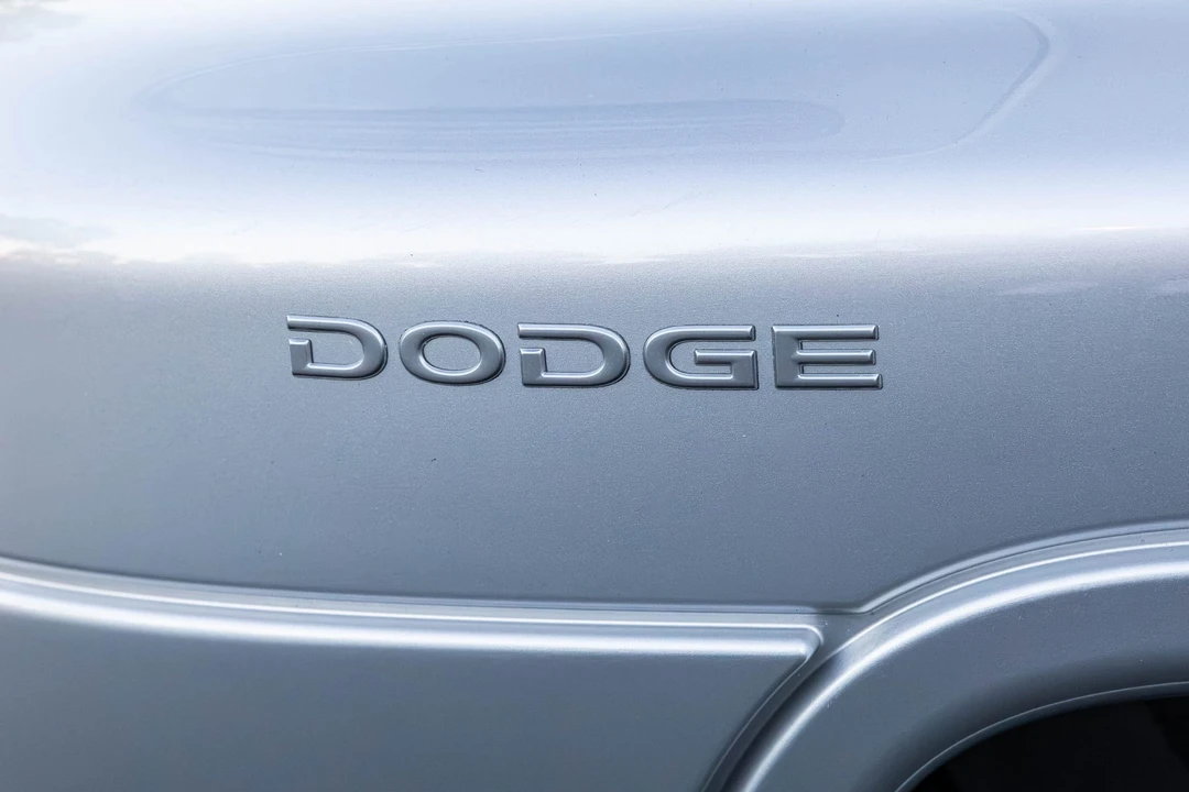 2005 Dodge Viper 3rd Gen - Image 27 of 31