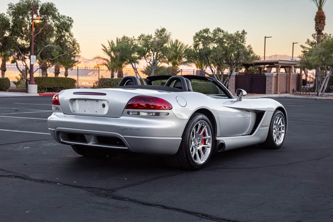 2005 Dodge Viper 3rd Gen - Image 6 of 31