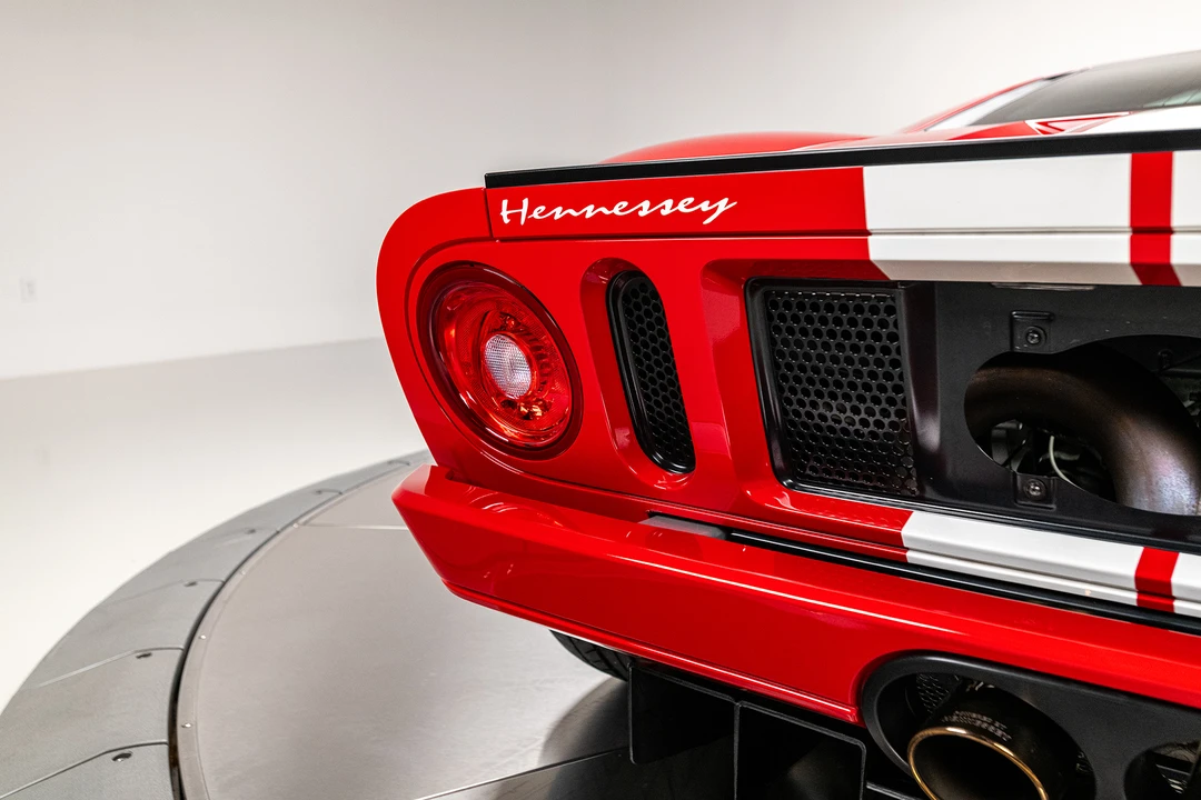 2005 Ford GT 1st Gen - Image 23 of 31