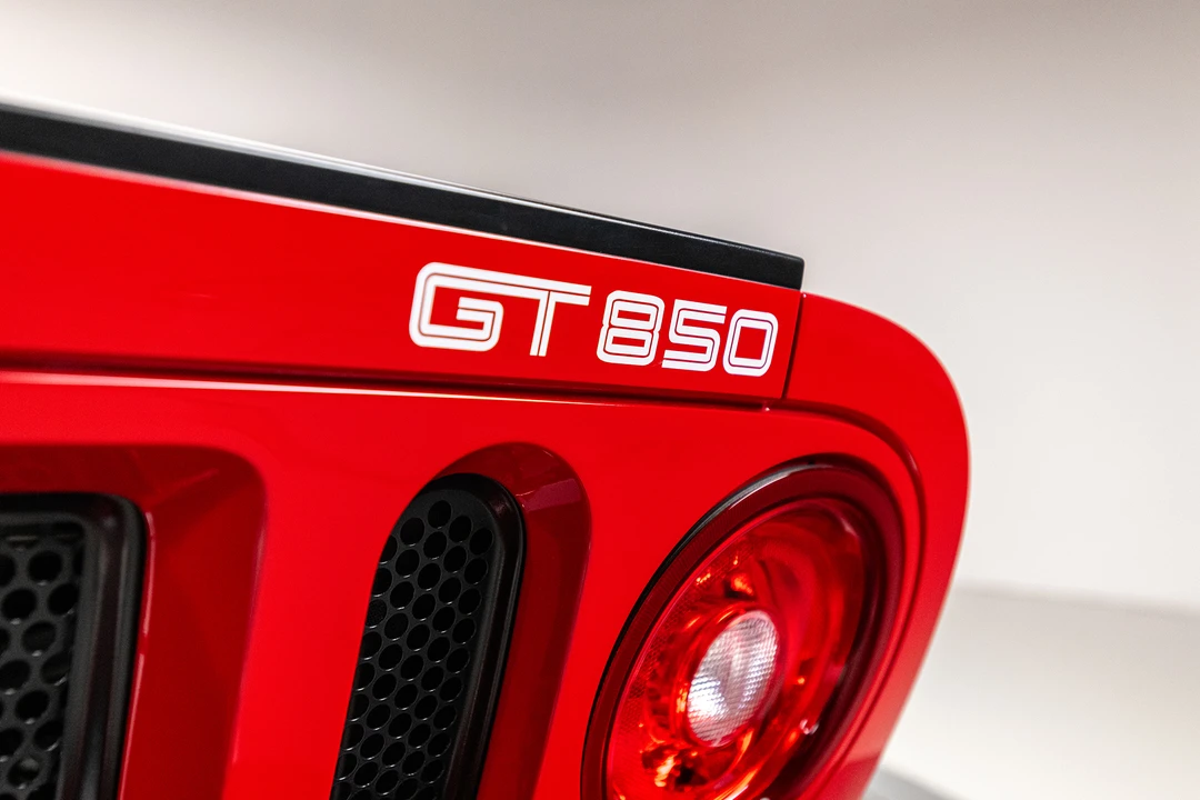 2005 Ford GT 1st Gen - Image 26 of 31